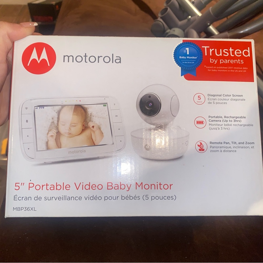 Motorola 5” portable video baby monitor